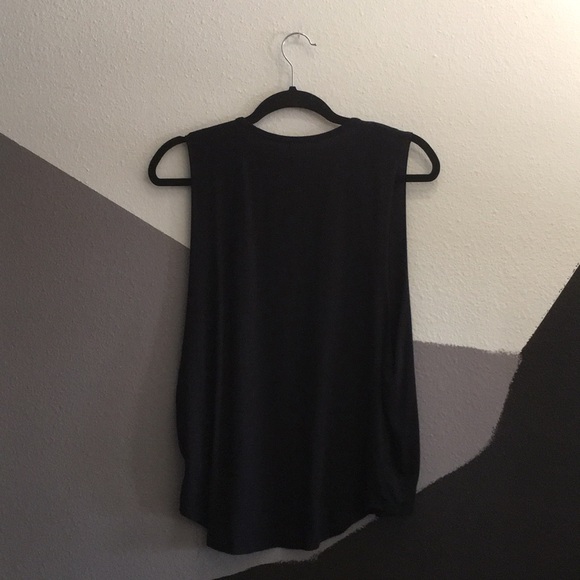 Fear Less Muscle Tee - Picture 5 of 5